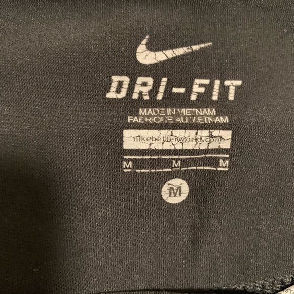 NIKE women’s cropped leggings - Picture 4 of 4